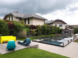 Abri de piscine semi-plat télescopique Renoval à Quintal en Savoie 14