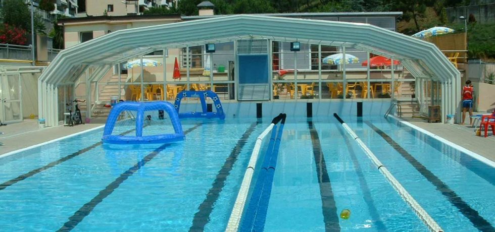 Abri de piscine RENOVAL pour professionnel de l'hôtellerie